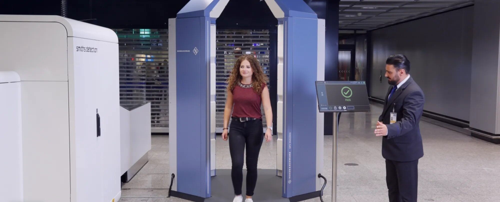 В аеропорту Франкфурта тестують перший у світі наскрізний сканер для пасажирів