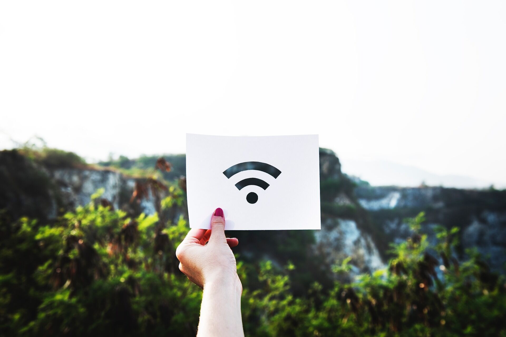 У вас слабкий Wi-Fi: ось що може блокувати та послаблювати сигнал