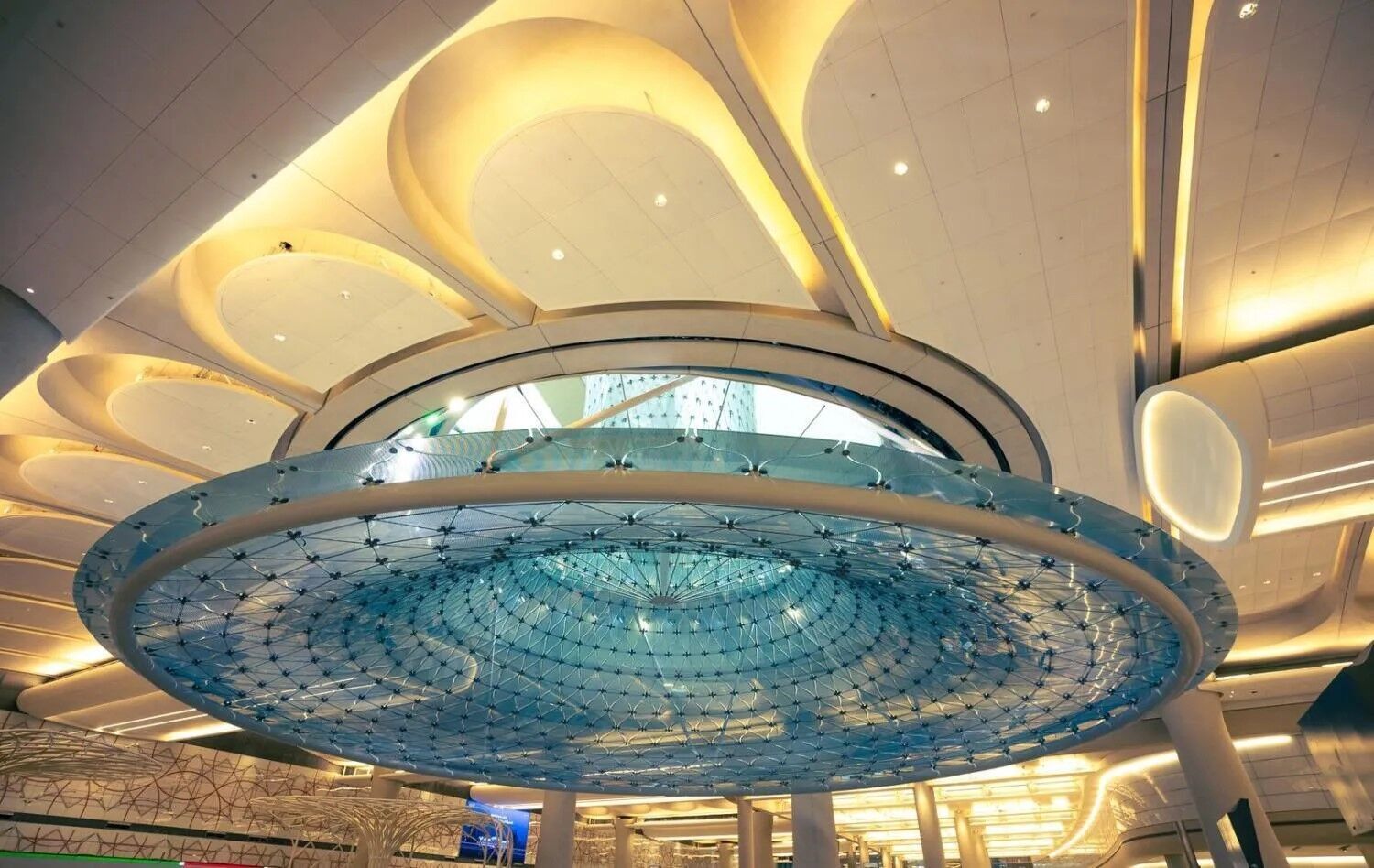 Який вигляд має новий термінал А міжнародного аеропорту Абу-Дабі. Фото