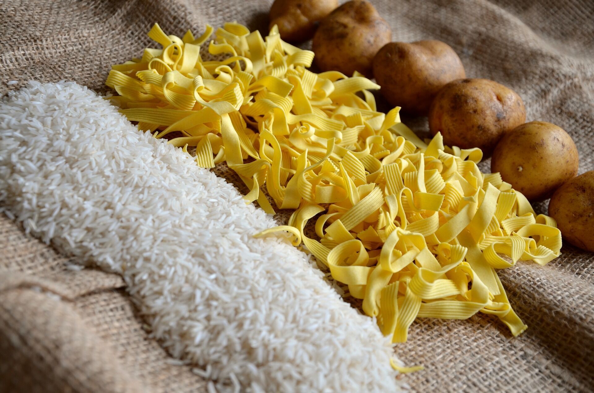 Топ-5 удивительных способов использования риса, которые здорово облегчат вам жизнь