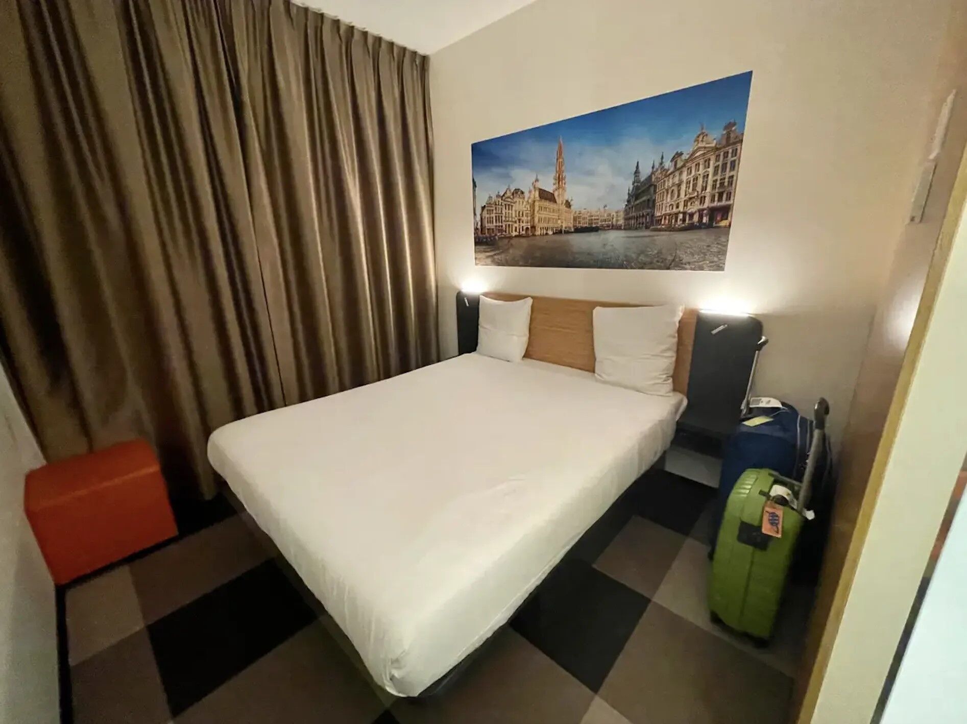 $347 против $125 за ночь: путешественница назвала три причины, почему бюджетная гостиница ей понравилась больше