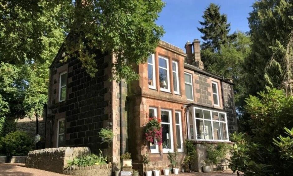 Уютный отель в живописном месте третий год признали лучшим в Шотландии