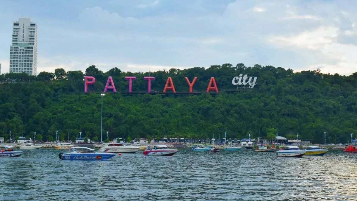 Популярный курортный город в Таиланде планирует стать одним из самых глубоководных портов страны: туристов ждут уникальные впечатления и комфорт.
