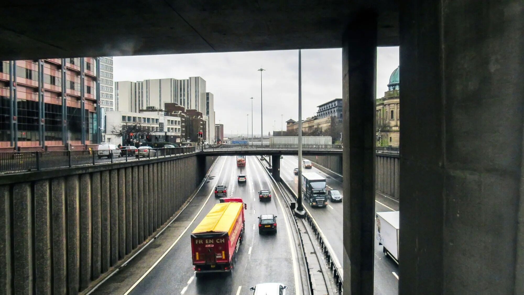 Ночные автобусные рейсы в Глазго признаны нерентабельными и отменены