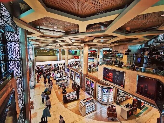 Аэропорт в Абу Даби признали лучшим в мире