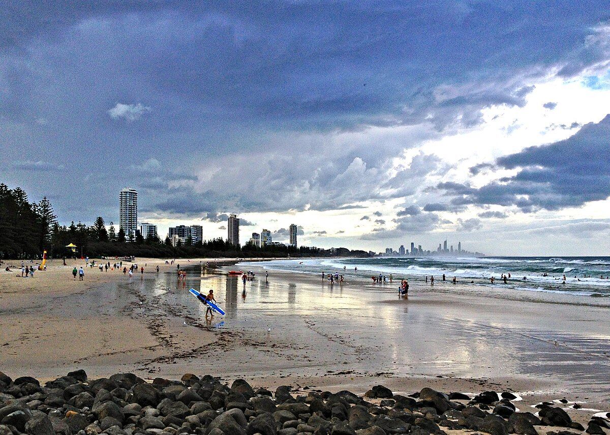 Безмежний пісок та кришталеві води: 8 найпривабливіших пляжів Австралії