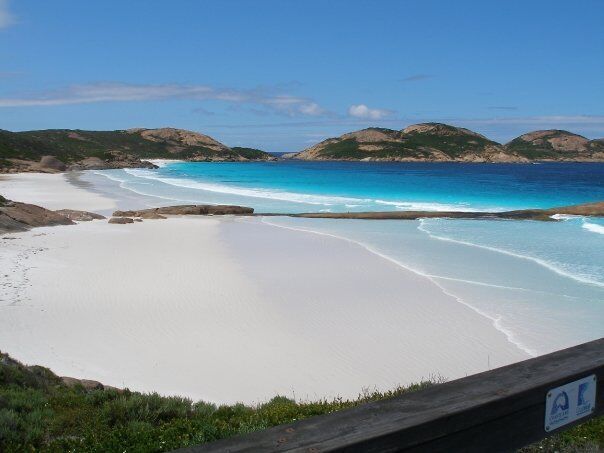 Безграничный песок и хрустальные воды: 8 самых привлекательных пляжей Австралии