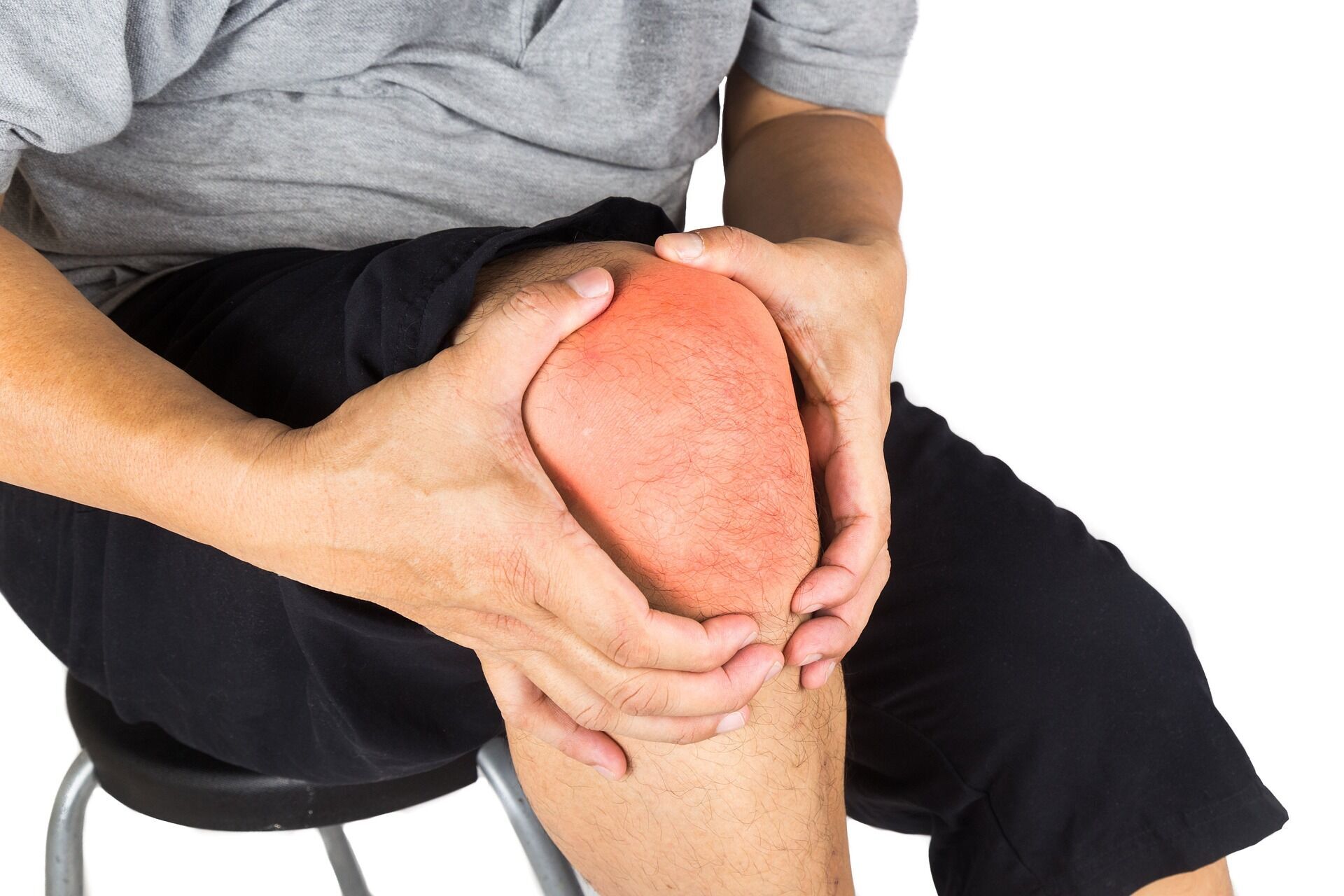 Замучила біль у колінах: 5 натуральних домашніх засобів, що ефективно вирішують вашу проблему