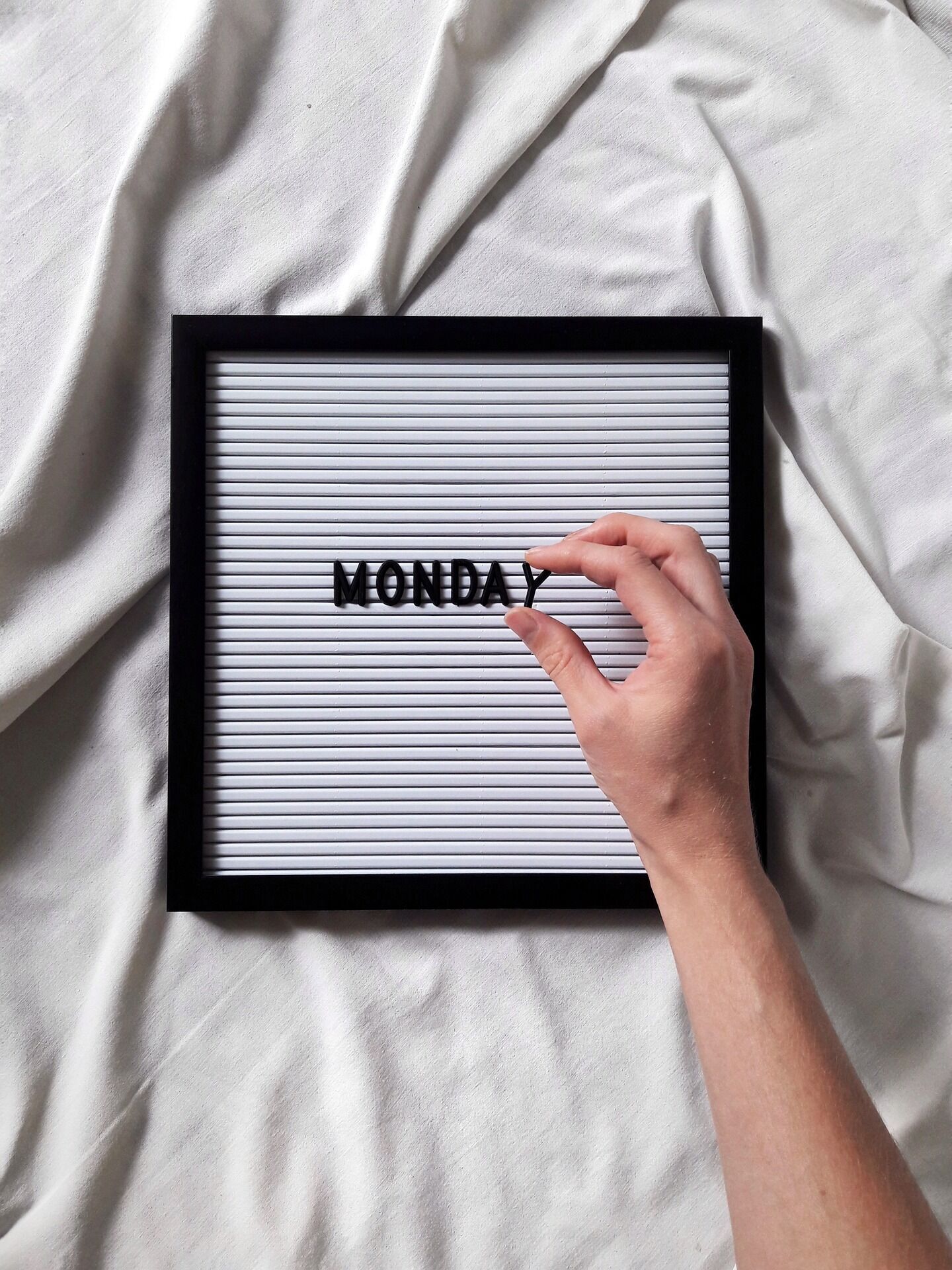 Що таке ''мінімальний понеділок'' і як він вирішує проблему найважчого дня робочого тижня