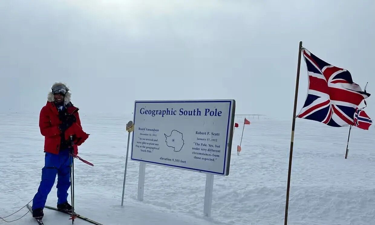 Британская офицерка стала самой быстрой женщиной, пробежавшей на лыжах через Антарктиду