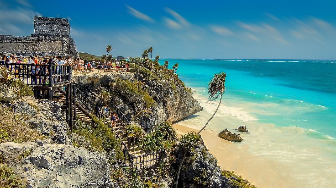 Отдых в Мексике: названы три самых модных курорта, которые будут популярны в 2024 году