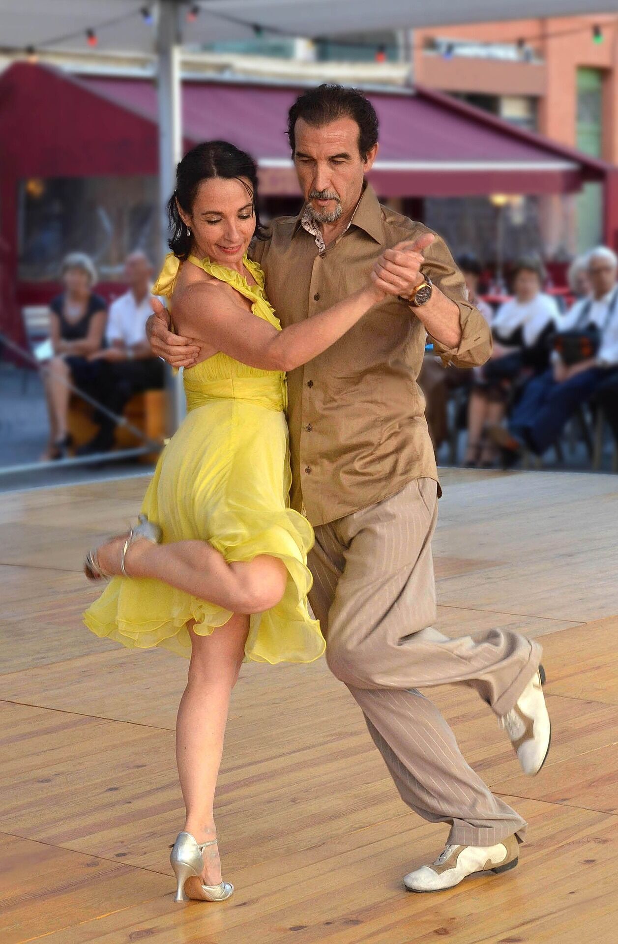 Як навчитися танцювати танго у Буенос-Айресі
