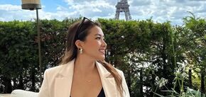 Блогерша заплатила більше тисячі гривень за обід з чудовим видом на Ейфелеву вежу