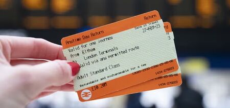 Програми для продажу залізничних квитків знімають із британців завищену плату – депутат