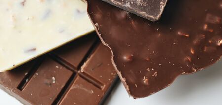 Чому так хочеться шоколаду: експерти пояснили можливу причину, пов'язану зі здоров'ям