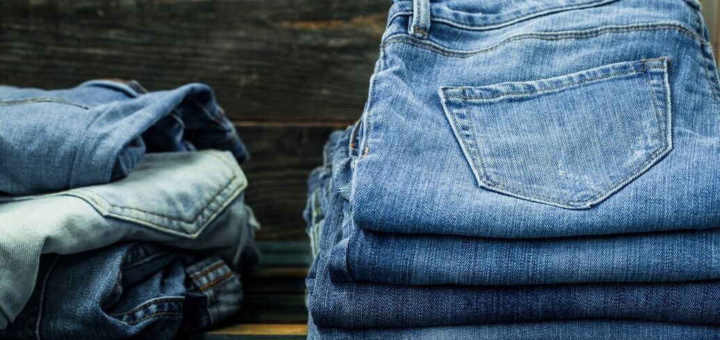 Способы постирать джинсы