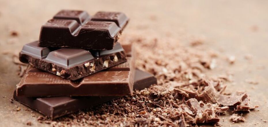 Способы избавиться от пятна от шоколада