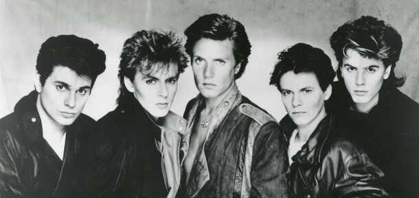 Топ-10 хитов Duran Duran: от 'Planet Earth' до 'Ordinary World'