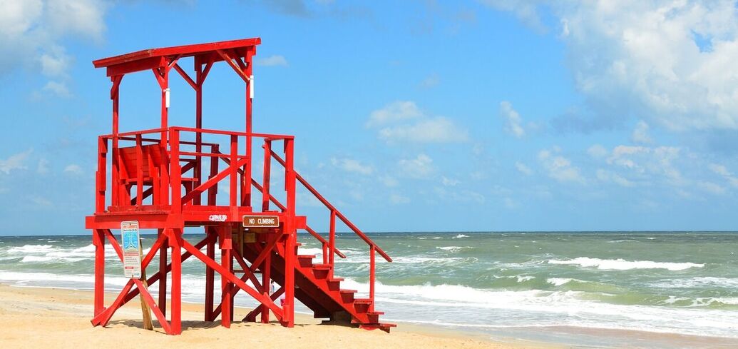 Відомий курорт збільшить штат рятувальників на пляжах, щоб запобігти утопленням