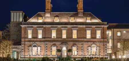 Красивий будинок з 300-літньою історією: готель у Ірландії потрапив у 'золотий список' для мандрівок у 2024 році