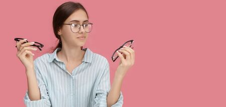 Как сделать так, чтобы очки не запотевали: три полезных способа