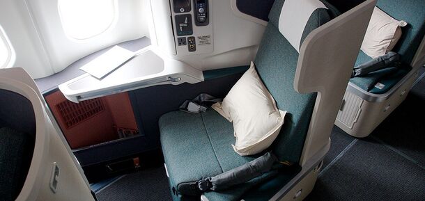 Блогер отказала пассажирке самолета поменяться местами и получила поддержку в соцсети