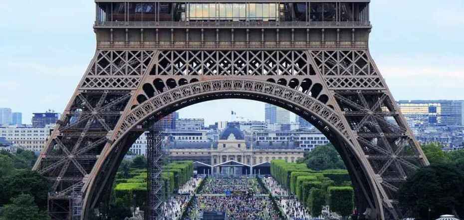Горящая точка маршрутов: Париж покоряет мировой рынок туризма на 2024 год