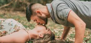 Какая польза поцелуев для здоровья и почему это следует делать
