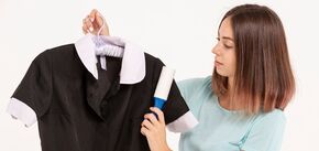 Як правильно прати темний одяг, щоб уникнути вицвітання: корисні лайфхаки