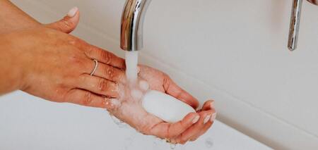 Как можно использовать остатки мыла: 5 полезных способов