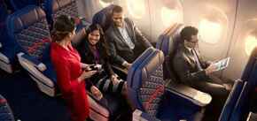 Политика авиакомпаний США по алкоголю: реакция пассажиров