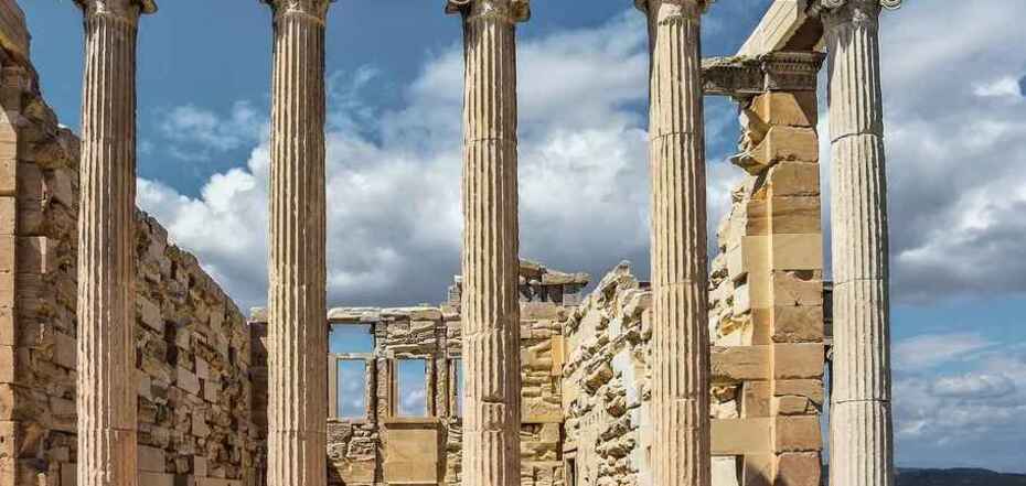 Ексклюзивні екскурсії: у Греції дозволять відвідувати Акрополь до відкриття і після закриття за 5 тисяч євро