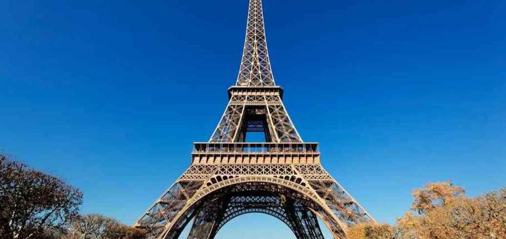 Франция хочет увеличить втрое туристический налог в Париже