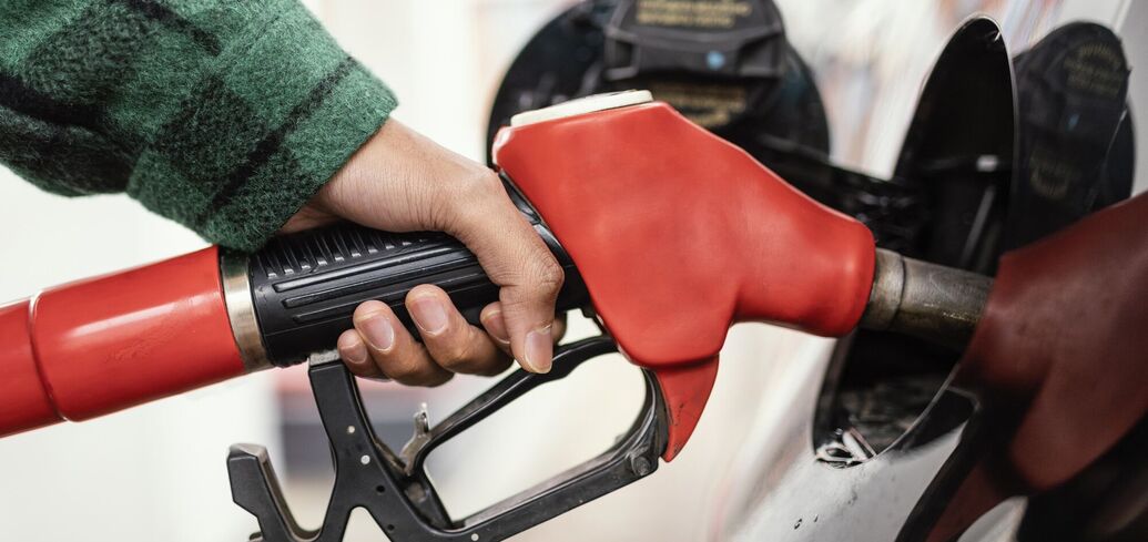Порівняння бензину та газу: що потрібно знати для прийняття рішення