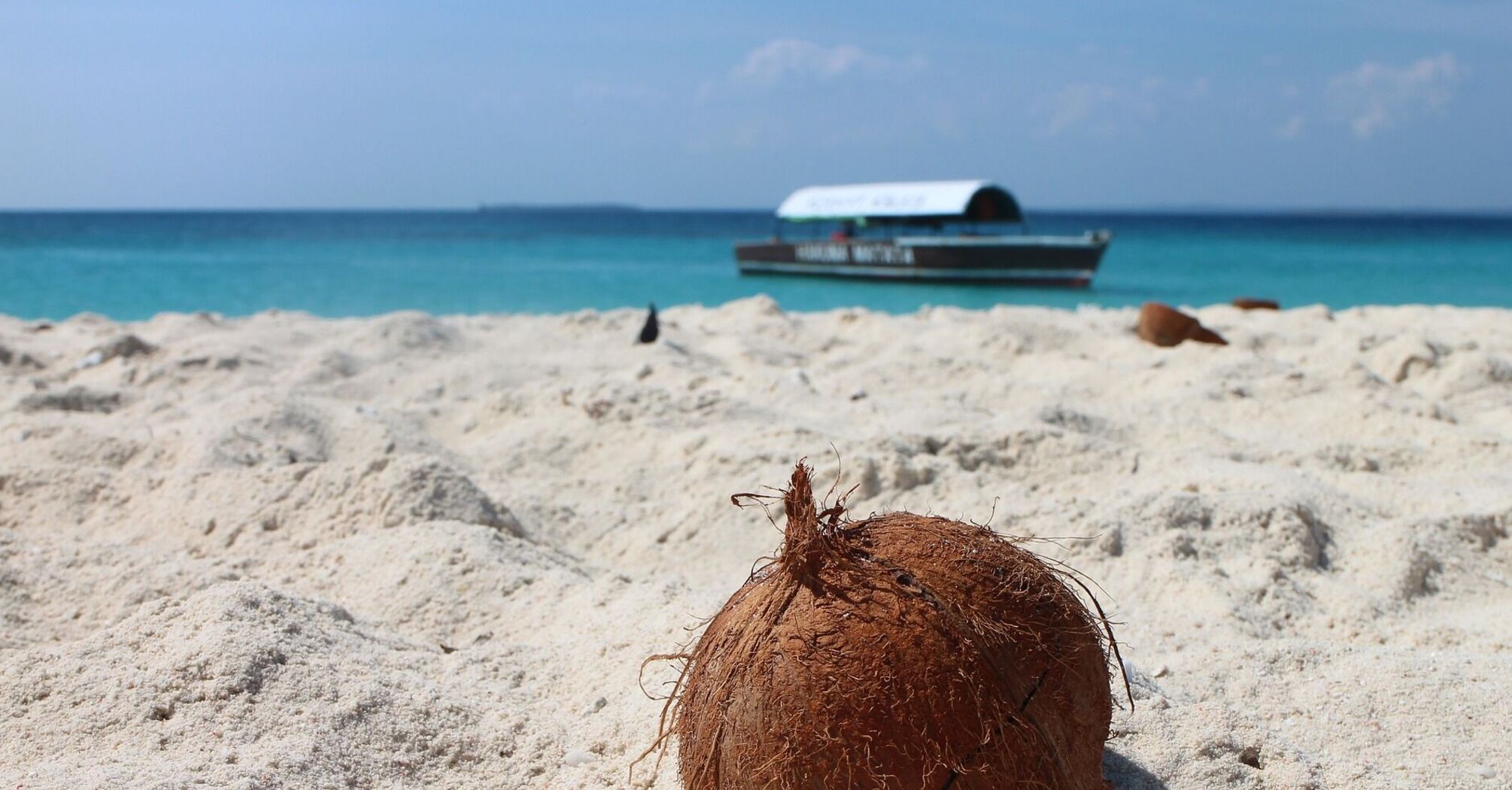 Де відпочити під час відпустки: 5 найбюджетніших островів по всьому світу