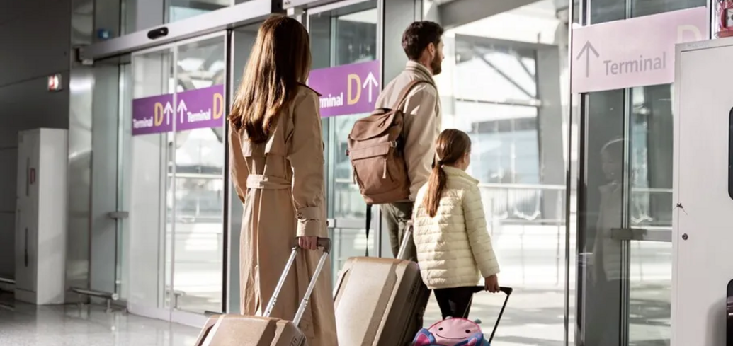 Які сумки можна брати в літак безкоштовно: поради від експерта з подорожей