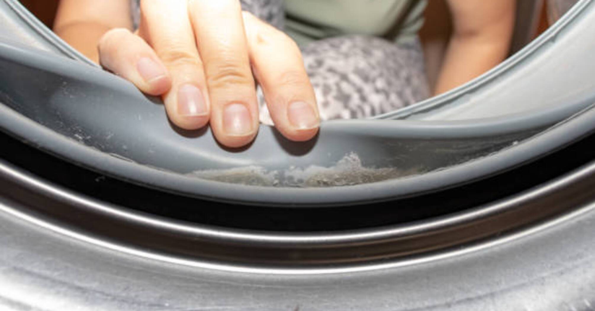 Как избавиться от плесени в стиральной машине: 3 эффективных лайфхака