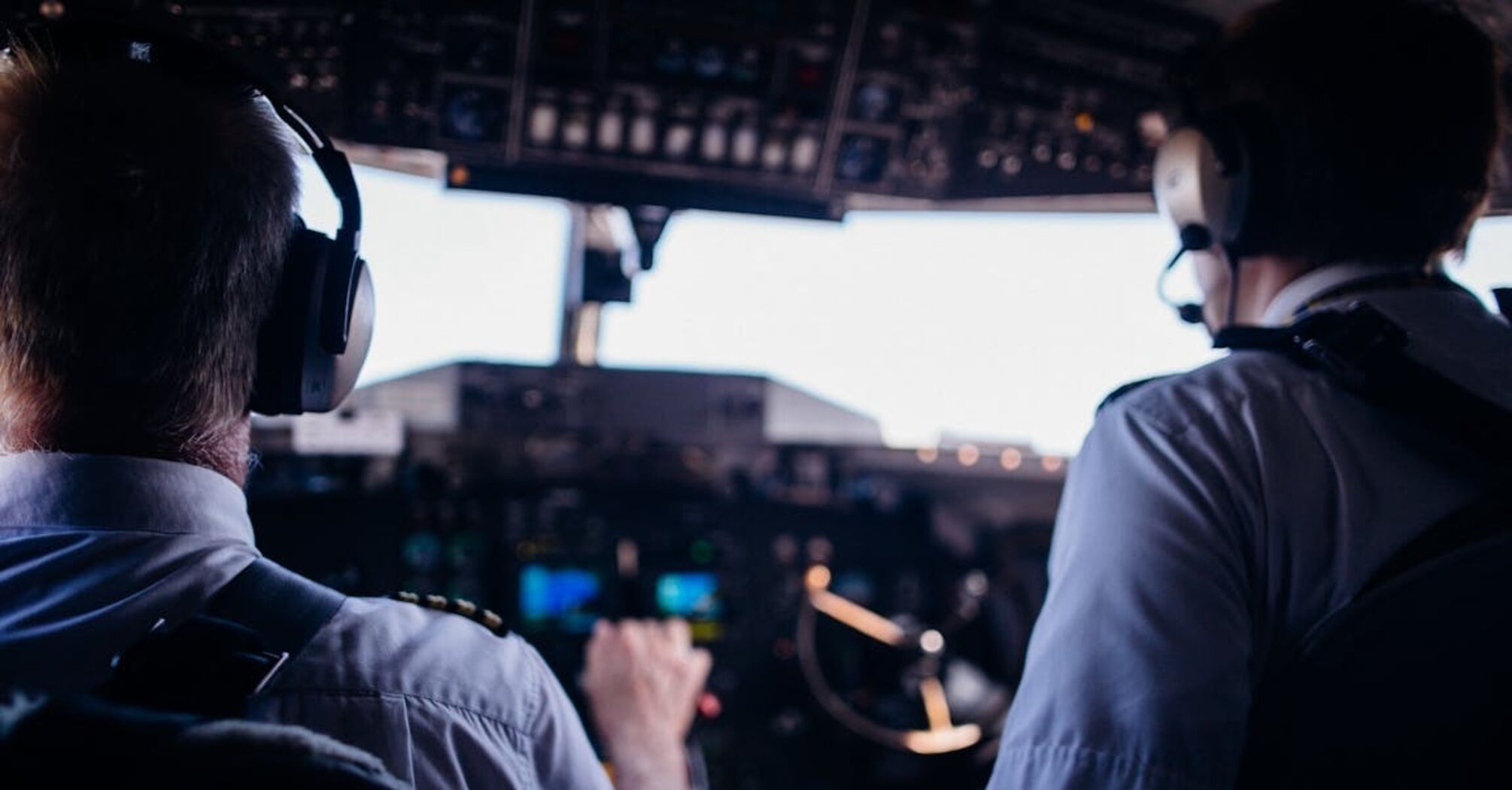 Какие 8 вещей пилоты никогда не делают, являясь авиапассажировами