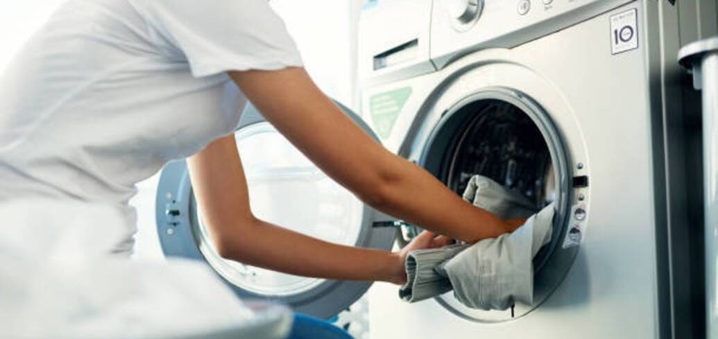 Как избавиться от неприятного запаха из стиральной машины: 3 практичных лайфхака