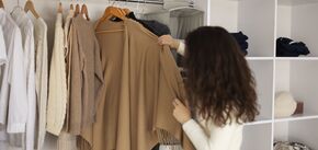 Як покращити аромат у шафі: поради для свіжості вашого гардероба