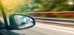 Чому запотівають вікна в машині: причини та швидкі рішення