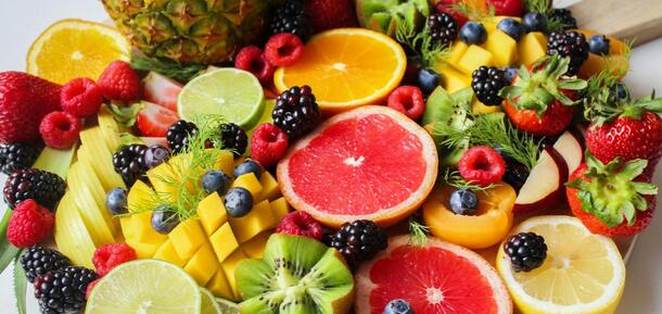 Важность умеренного потребления фруктов во время диеты: что нужно знать