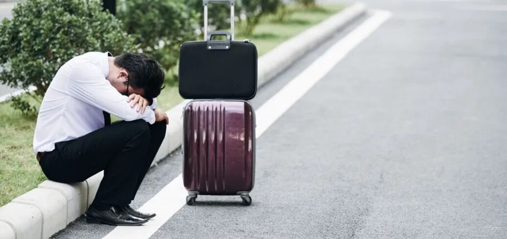 Перелет без стресса: советы, которые помогут преодолеть тревогу в самолете