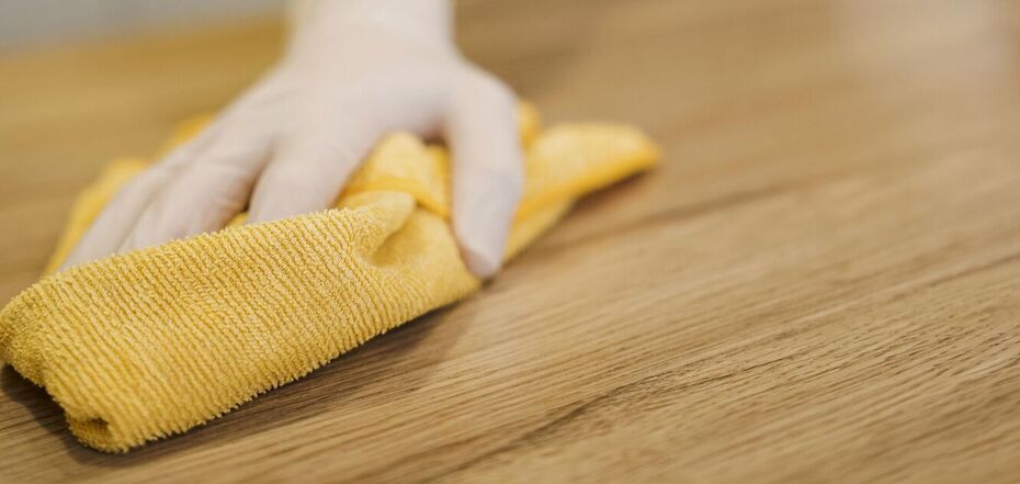 Как убирать реже: простые и практичные советы, которые помогут избавиться от пыли надолго