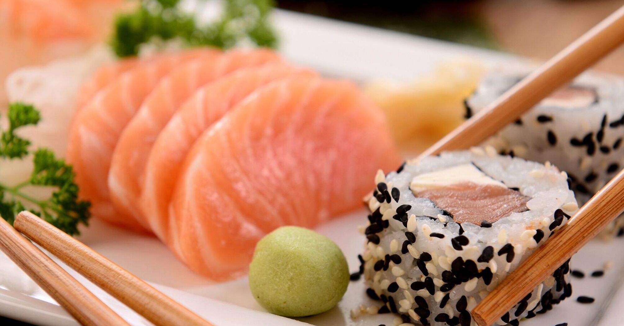 Магія риби, рису та водоростей: де в Токіо роблять найкращі суші у світі